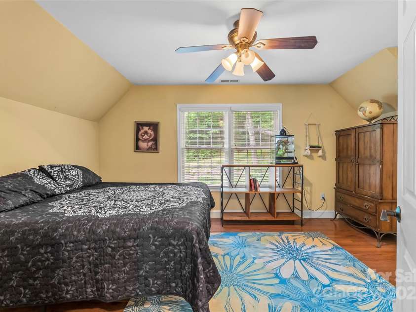 32 Evita Cove Road, Weaverville, NC 28787.  MLS# CAR4264465, YatesRealty ID 18004. 