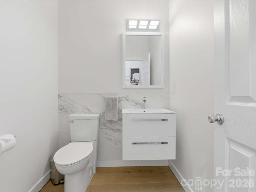 6909 Royce Court, Charlotte, NC 28277.  MLS# CAR4376147, YatesRealty ID 18004. 