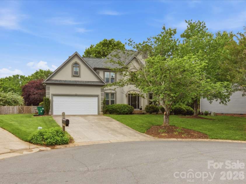 6909 Royce Court, Charlotte, NC 28277.  MLS# CAR4376147, YatesRealty ID 18004. 