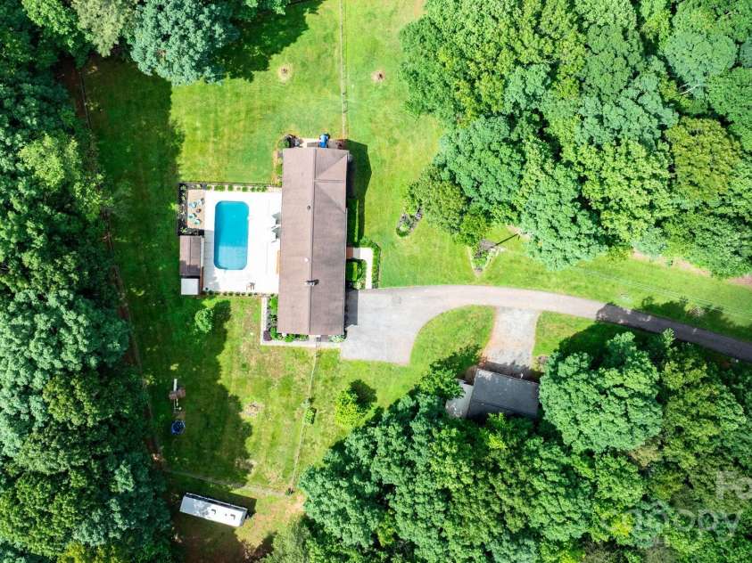 4916 Leepers Creek Road, Maiden, NC 28650.  MLS# CAR4259882, YatesRealty ID 18006. 