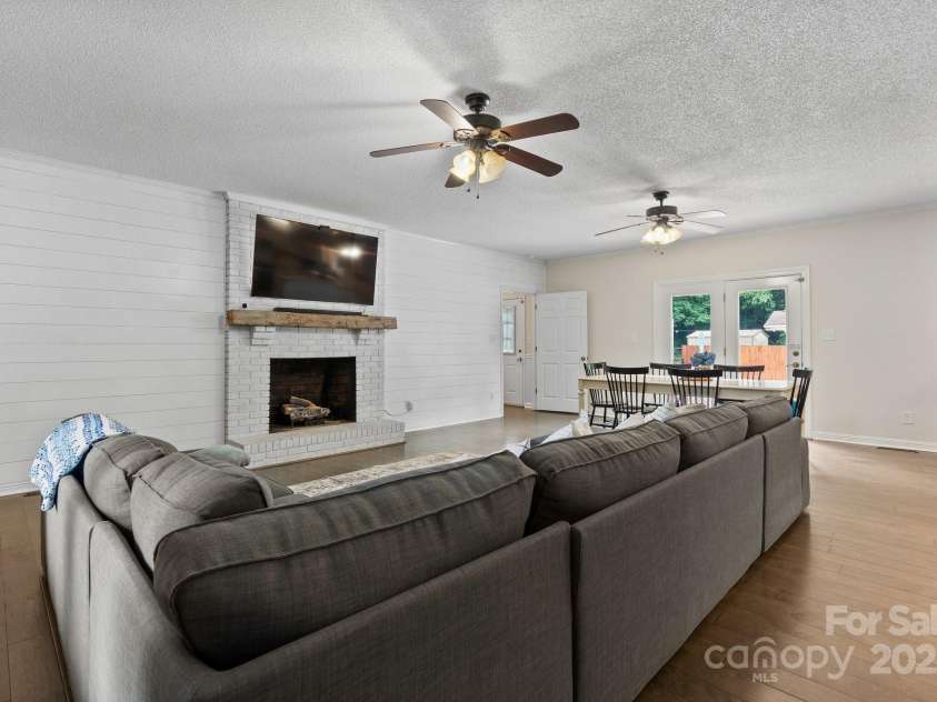 4916 Leepers Creek Road, Maiden, NC 28650.  MLS# CAR4259882, YatesRealty ID 18006. 