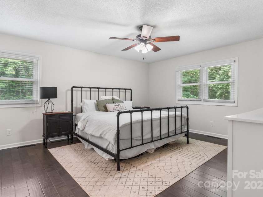 4916 Leepers Creek Road, Maiden, NC 28650.  MLS# CAR4259882, YatesRealty ID 18006. 
