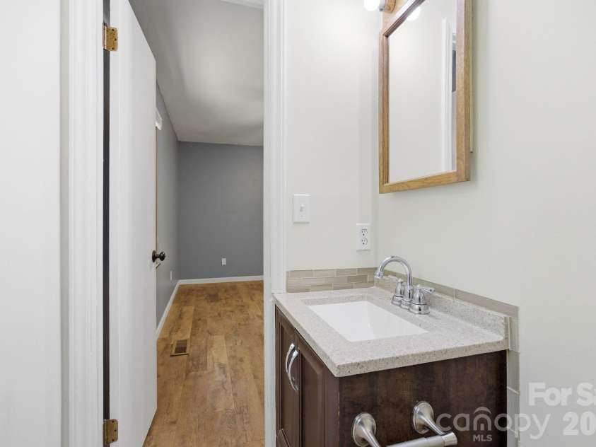 307 Westforest Lane, Asheville, NC 28806.  MLS# CAR4373537, YatesRealty ID 18009. 