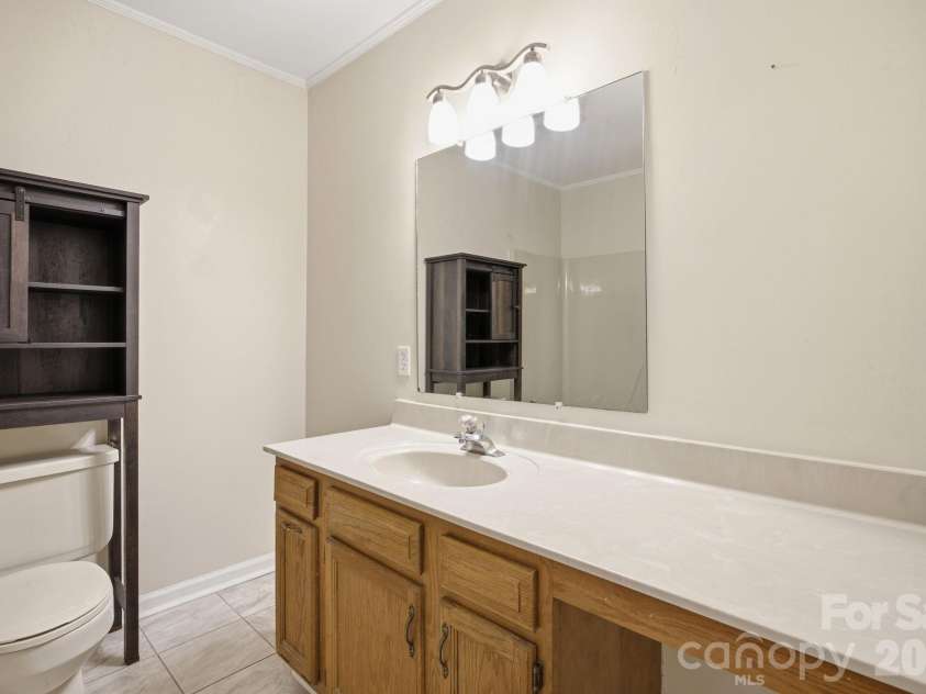 307 Westforest Lane, Asheville, NC 28806.  MLS# CAR4373537, YatesRealty ID 18009. 