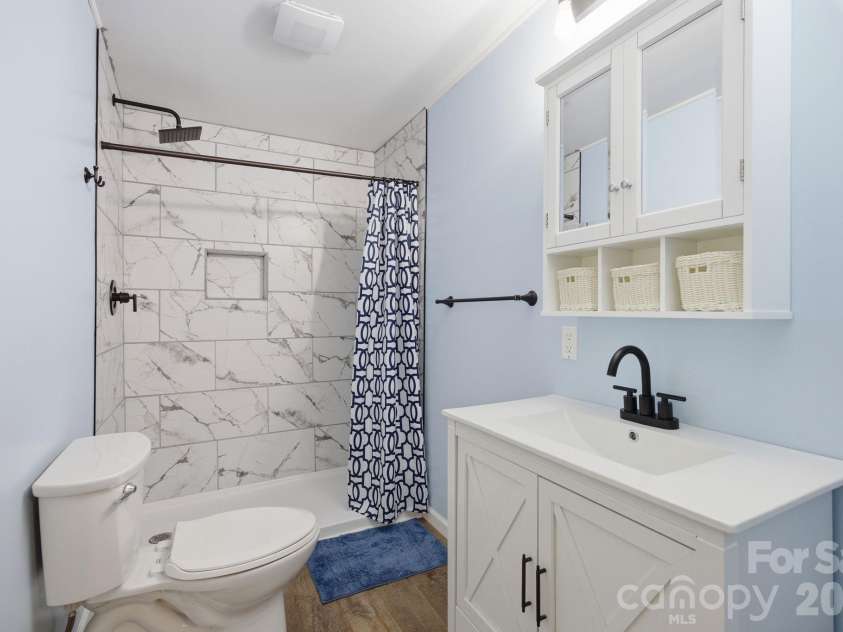 307 Westforest Lane, Asheville, NC 28806.  MLS# CAR4373537, YatesRealty ID 18009. 