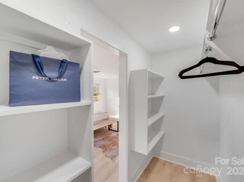 10512 Roseberry Court, Charlotte, NC 28277.  MLS# CAR4215414, YatesRealty ID 1801. Closet Primary