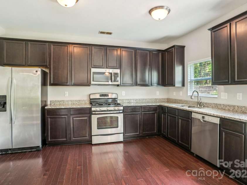 620 Millstream Drive, Rock Hill, SC 29732.  MLS# CAR4245728, YatesRealty ID 18010. 