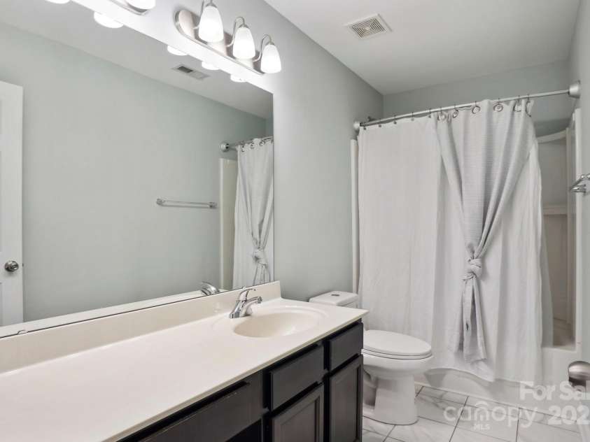 620 Millstream Drive, Rock Hill, SC 29732.  MLS# CAR4245728, YatesRealty ID 18010. 