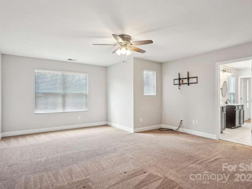 620 Millstream Drive, Rock Hill, SC 29732.  MLS# CAR4245728, YatesRealty ID 18010. 