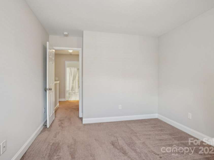 620 Millstream Drive, Rock Hill, SC 29732.  MLS# CAR4245728, YatesRealty ID 18010. 