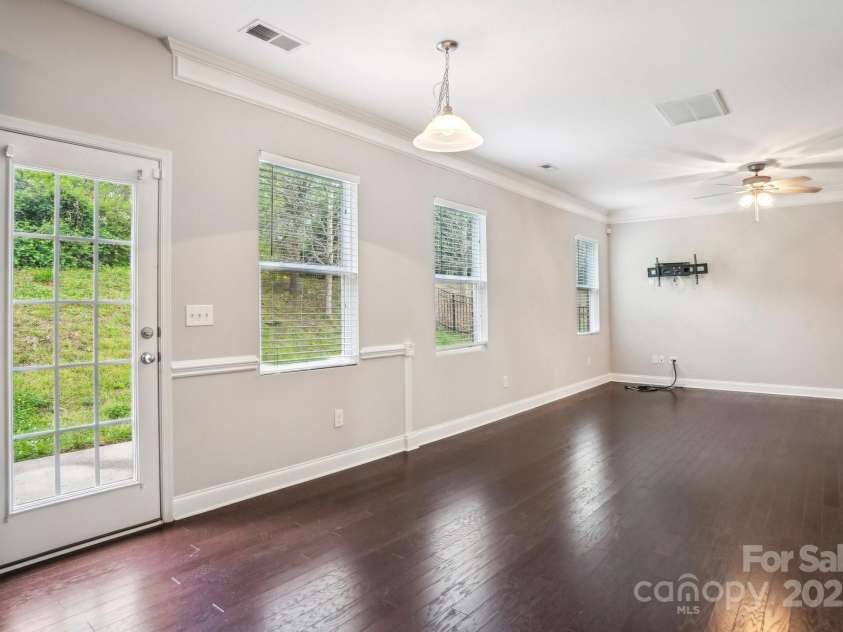 620 Millstream Drive, Rock Hill, SC 29732.  MLS# CAR4245728, YatesRealty ID 18010. 