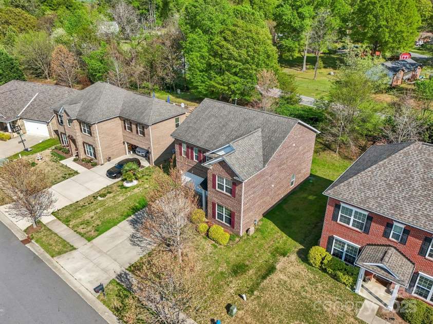 620 Millstream Drive, Rock Hill, SC 29732.  MLS# CAR4245728, YatesRealty ID 18010. 