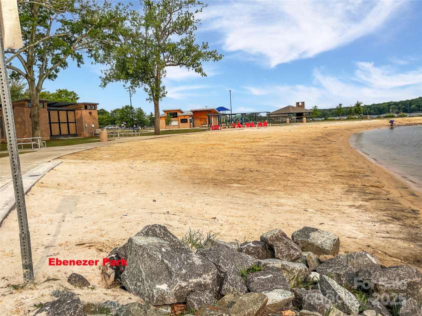 620 Millstream Drive, Rock Hill, SC 29732.  MLS# CAR4245728, YatesRealty ID 18010. 