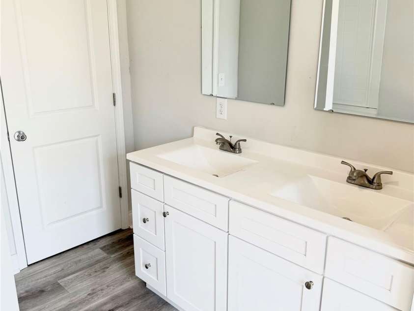 1012 4th Street, Statesville, NC 28677.  MLS# CAR4267501, YatesRealty ID 18011. 