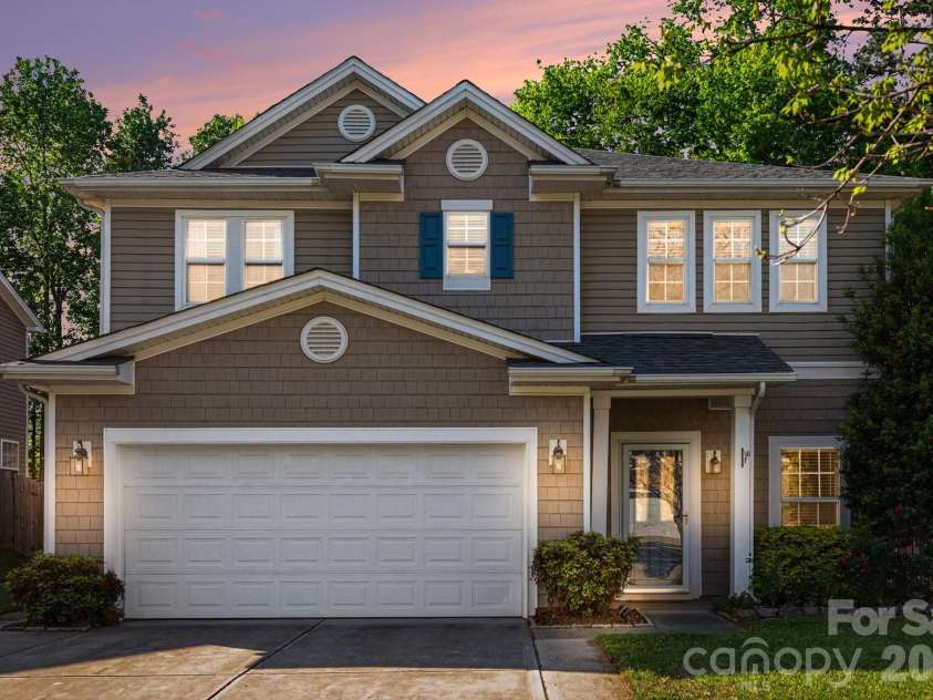 230 Lylic Woods Drive, Fort Mill, SC 29715.  MLS# CAR4375765, YatesRealty ID 18011. 