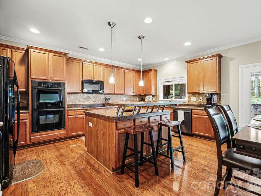 230 Lylic Woods Drive, Fort Mill, SC 29715.  MLS# CAR4375765, YatesRealty ID 18011. 