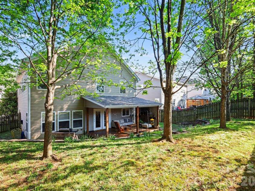 230 Lylic Woods Drive, Fort Mill, SC 29715.  MLS# CAR4375765, YatesRealty ID 18011. 