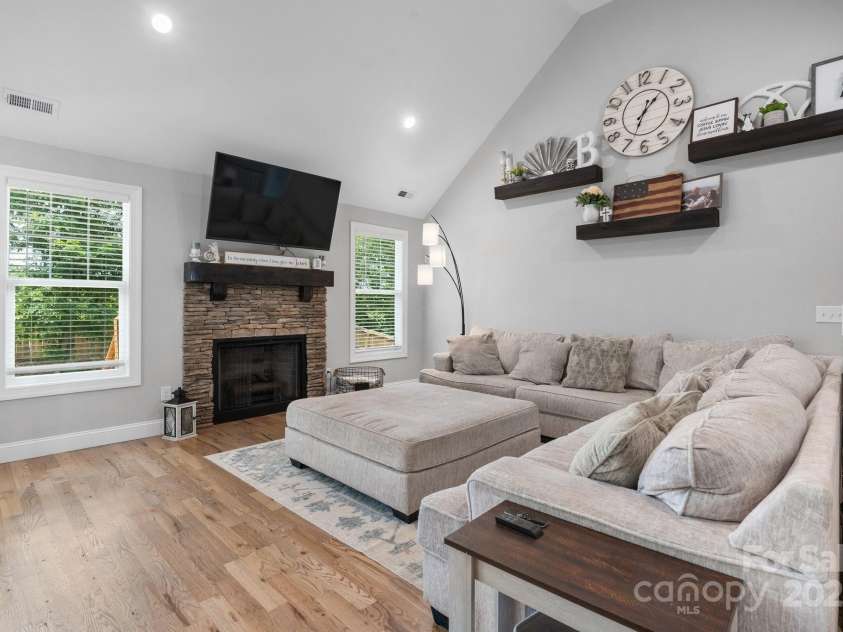 140 Maplewood Court, Hudson, NC 28638.  MLS# CAR4267904, YatesRealty ID 18012. 