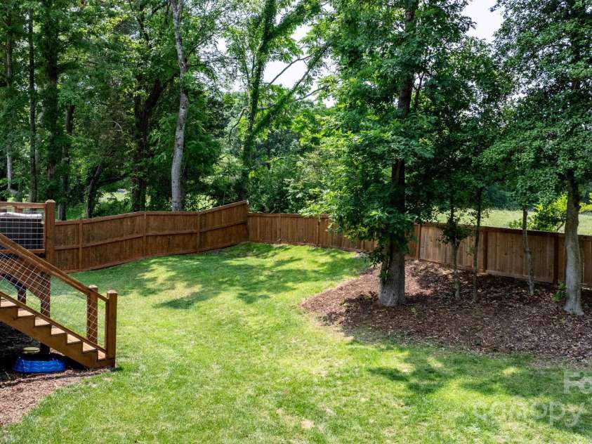 140 Maplewood Court, Hudson, NC 28638.  MLS# CAR4267904, YatesRealty ID 18012. 