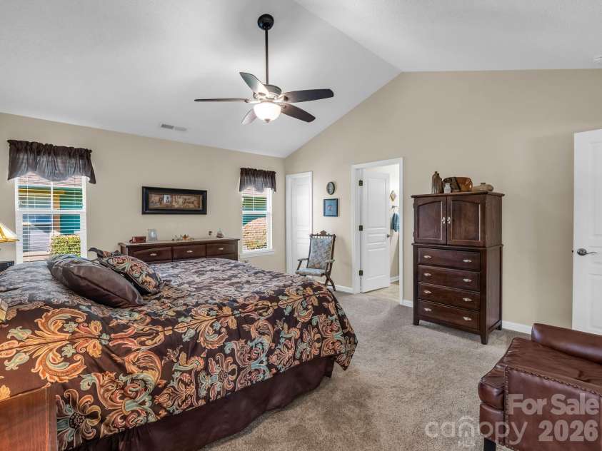 53 Barn Owl Way, Hendersonville, NC 28792.  MLS# CAR4320814, YatesRealty ID 18012. 