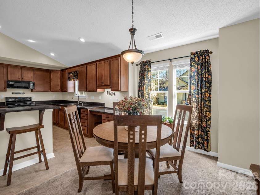 53 Barn Owl Way, Hendersonville, NC 28792.  MLS# CAR4320814, YatesRealty ID 18012. Dining Room