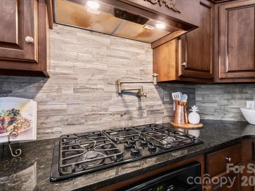 411 Chapman Street, Chesterfield, SC 29709.  MLS# CAR4374131, YatesRealty ID 18015. 