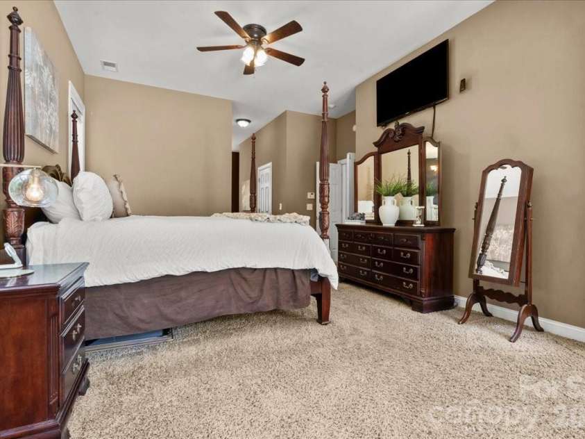 411 Chapman Street, Chesterfield, SC 29709.  MLS# CAR4374131, YatesRealty ID 18015. 