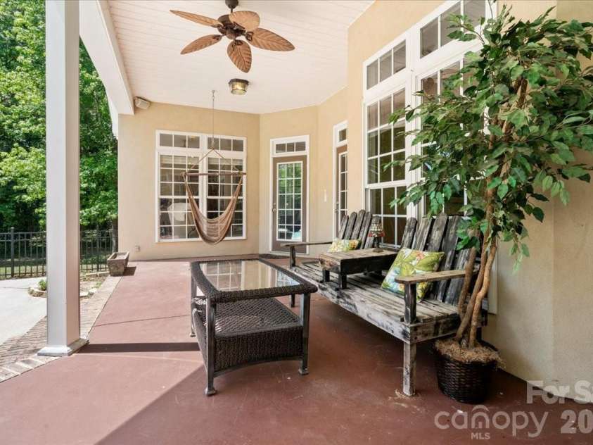 411 Chapman Street, Chesterfield, SC 29709.  MLS# CAR4374131, YatesRealty ID 18015. 