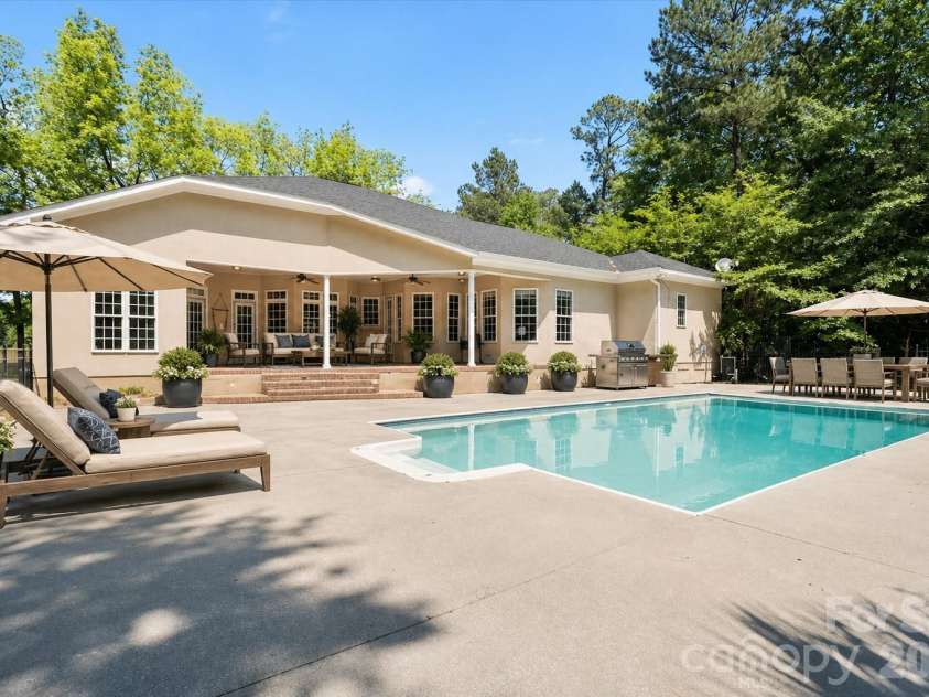 411 Chapman Street, Chesterfield, SC 29709.  MLS# CAR4374131, YatesRealty ID 18015. Virtually staged