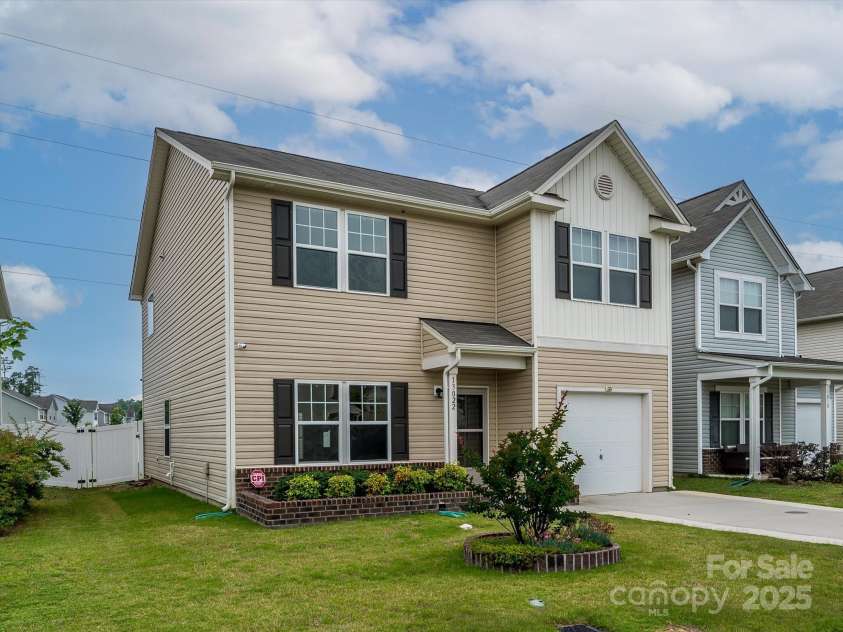 13022 Hill Pine Road, Midland, NC 28107.  MLS# CAR4265000, YatesRealty ID 18016. Welcome home!