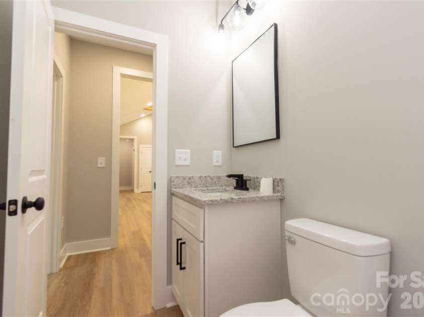 472 Oak Road, Norwood, NC 28128.  MLS# CAR4354935, YatesRealty ID 18016. 