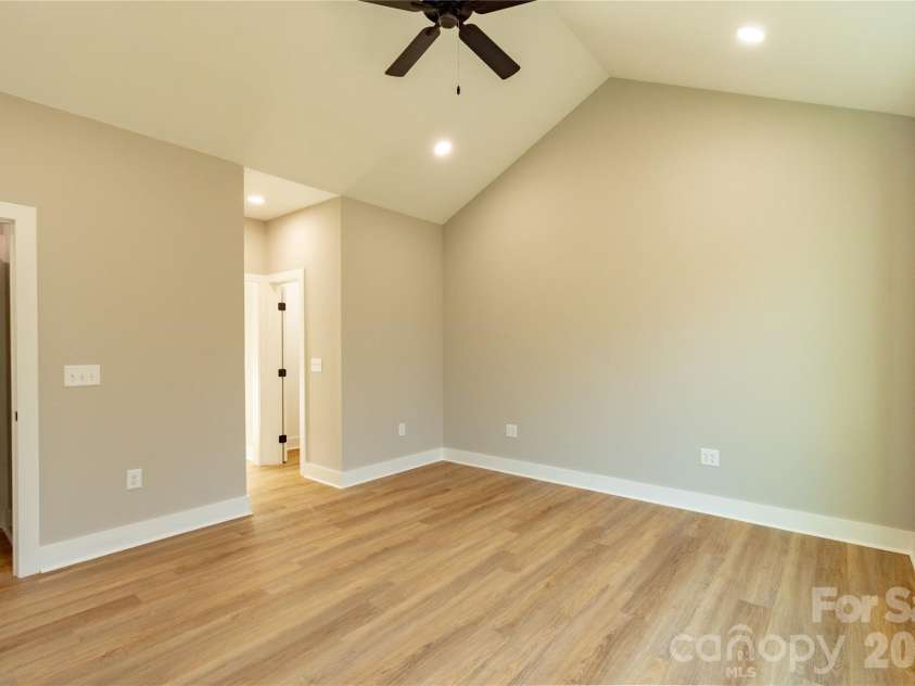 472 Oak Road, Norwood, NC 28128.  MLS# CAR4354935, YatesRealty ID 18016. 