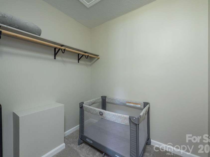 18 Garrison Road, Weaverville, NC 28787.  MLS# CAR4345981, YatesRealty ID 18017. Master Bdrm Walk In Closet