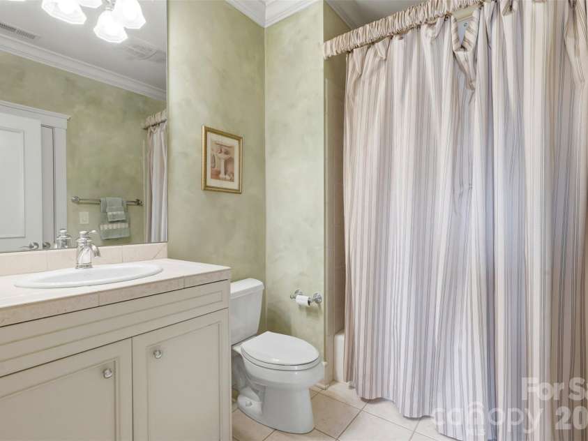 14606 Jockeys Ridge Drive, Charlotte, NC 28277.  MLS# CAR4356748, YatesRealty ID 18019. 