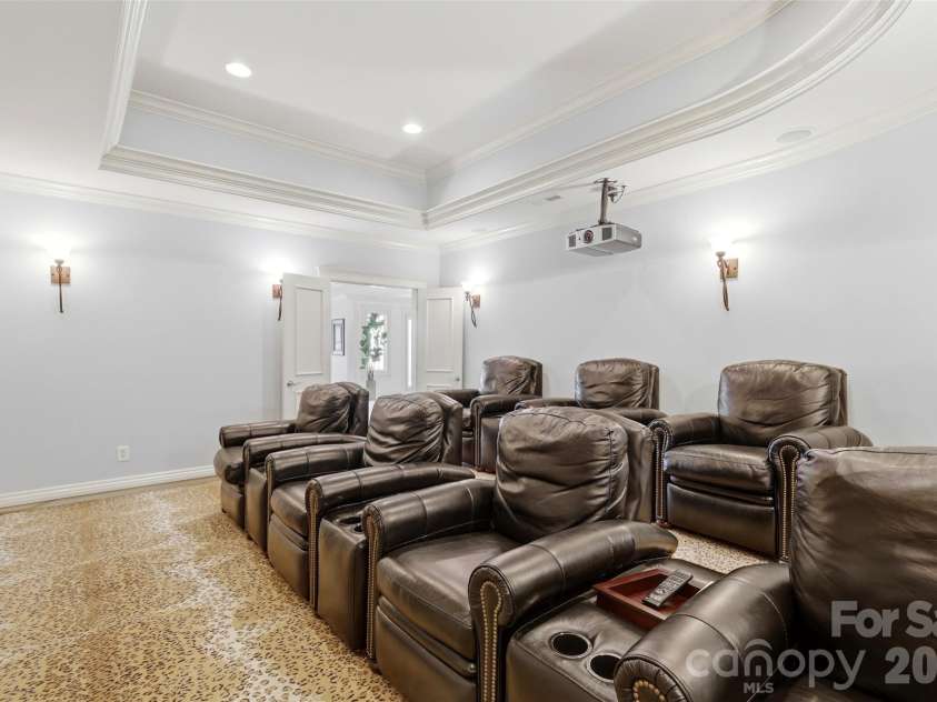 14606 Jockeys Ridge Drive, Charlotte, NC 28277.  MLS# CAR4356748, YatesRealty ID 18019. 