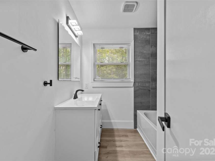 1601 Gambia Street, Charlotte, NC 28208.  MLS# CAR4245420, YatesRealty ID 18019. 