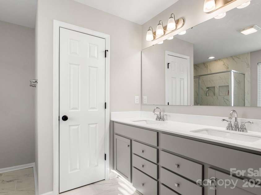 838 Foxglove Lane, York, SC 29745.  MLS# CAR4326307, YatesRealty ID 1802. 