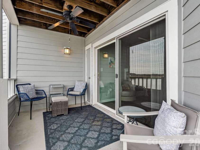 367 Northwest Drive, Davidson, NC 28036.  MLS# CAR4344885, YatesRealty ID 18020. 