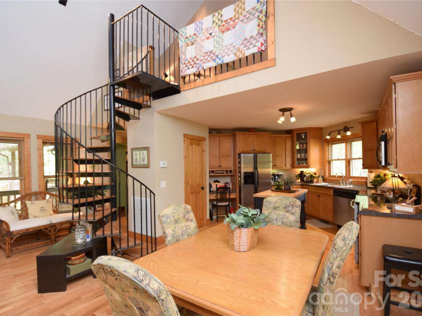 604 Croft View Drive, Bakersville, NC 28705.  MLS# CAR4367249, YatesRealty ID 18021. 