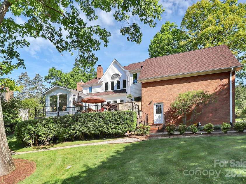 4509 Rosecliff Drive, Charlotte, NC 28277.  MLS# CAR4253851, YatesRealty ID 18022. 