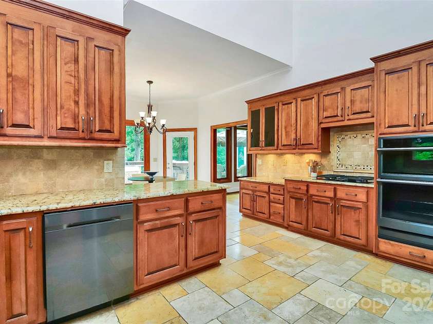4509 Rosecliff Drive, Charlotte, NC 28277.  MLS# CAR4253851, YatesRealty ID 18022. 