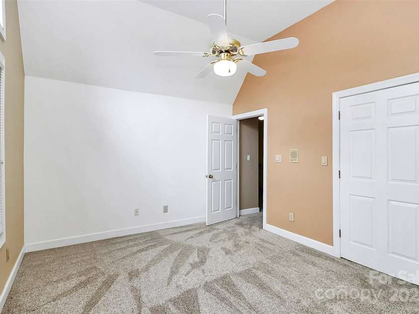 4509 Rosecliff Drive, Charlotte, NC 28277.  MLS# CAR4253851, YatesRealty ID 18022. 