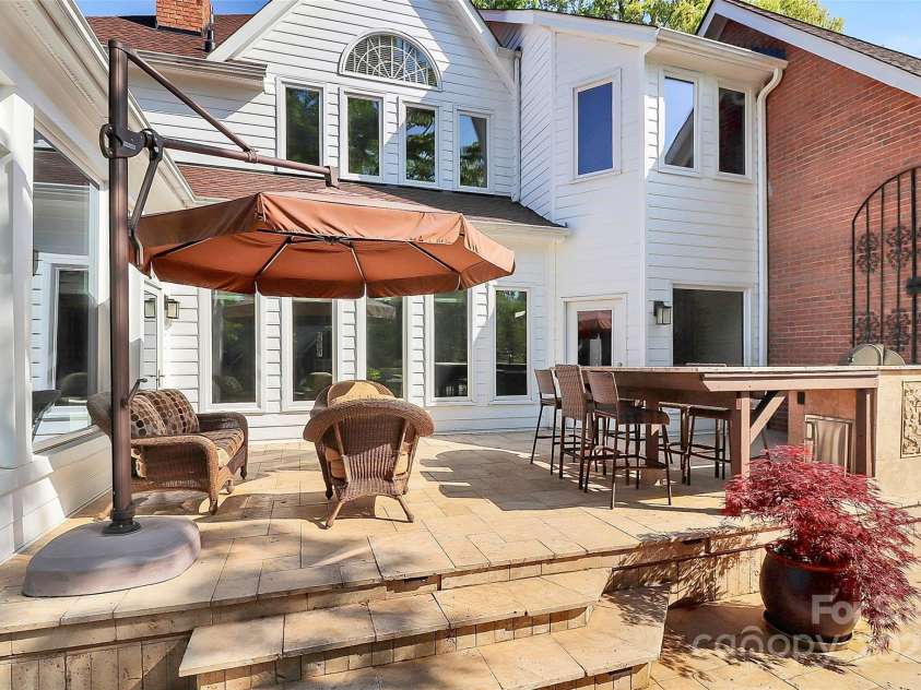4509 Rosecliff Drive, Charlotte, NC 28277.  MLS# CAR4253851, YatesRealty ID 18022. 