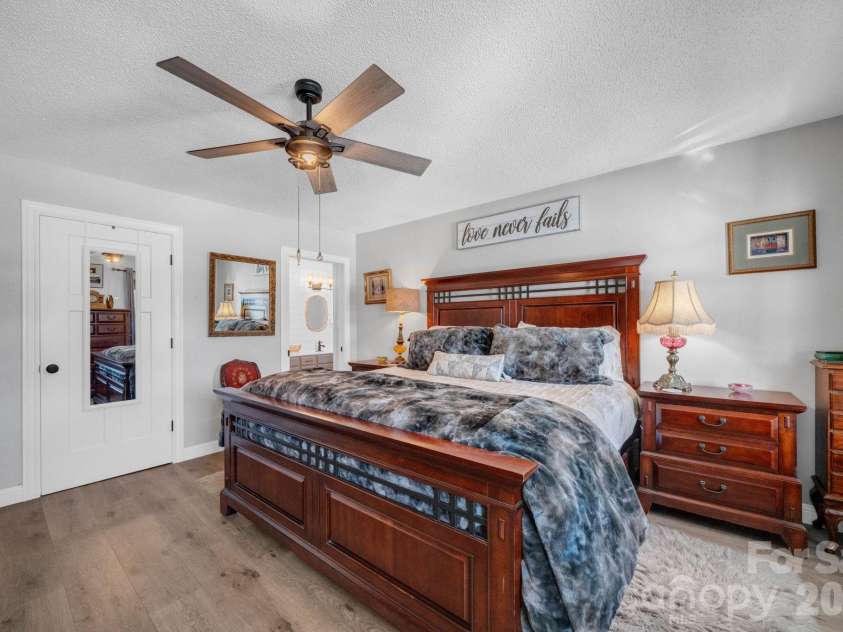 2581 Double Island Road, Burnsville, NC 28740.  MLS# CAR4320527, YatesRealty ID 18023. Master Bedroom
