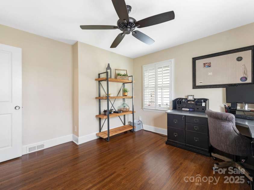 4346 Walker Road, Charlotte, NC 28211.  MLS# CAR4250204, YatesRealty ID 18023. Bedroom 3