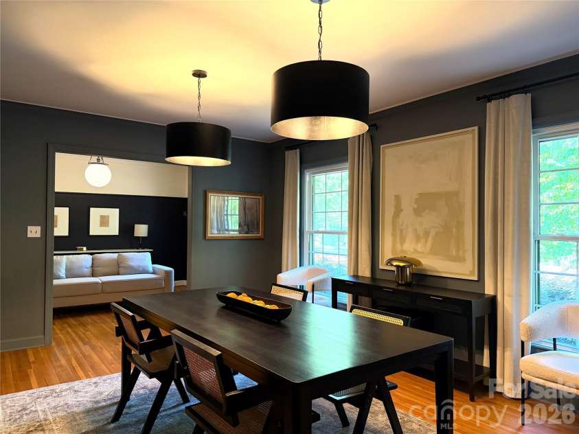 1419 Redcoat Drive, Charlotte, NC 28211.  MLS# CAR4375138, YatesRealty ID 18024. 
