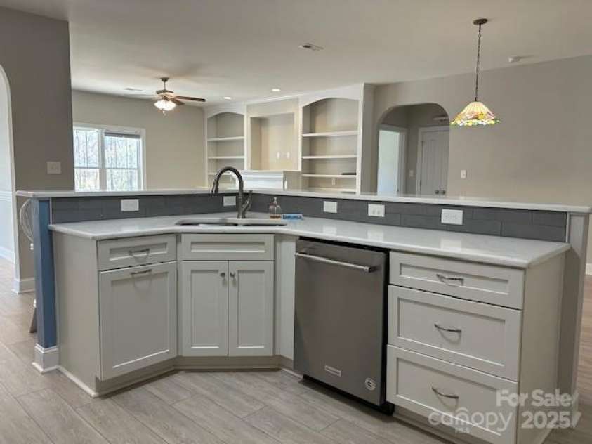 906 Wisteria Way, Salisbury, NC 28146.  MLS# CAR4240551, YatesRealty ID 18024. 