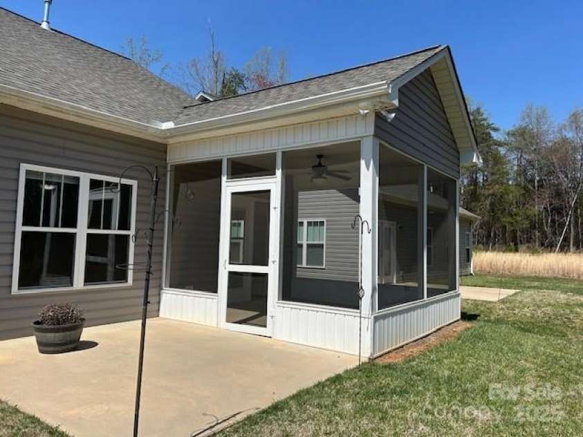 906 Wisteria Way, Salisbury, NC 28146.  MLS# CAR4240551, YatesRealty ID 18024. 
