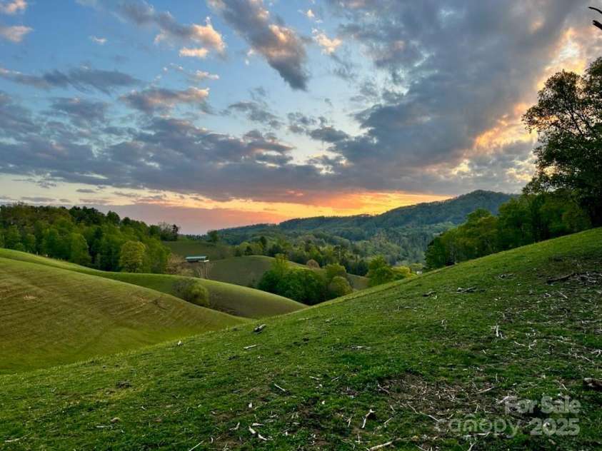 276 Morgan Branch Road, Marshall, NC 28753.  MLS# CAR4264012, YatesRealty ID 18026. Breathtaking views from the top of the property.