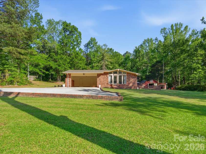 2904 Lyndell Way, Lancaster, SC 29720.  MLS# CAR4376287, YatesRealty ID 18028. 